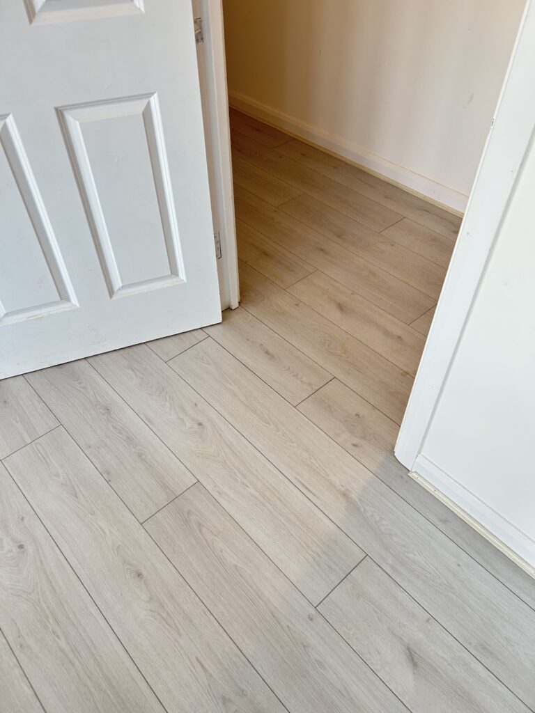 Laminate floors supplied & fitted Maidenhead