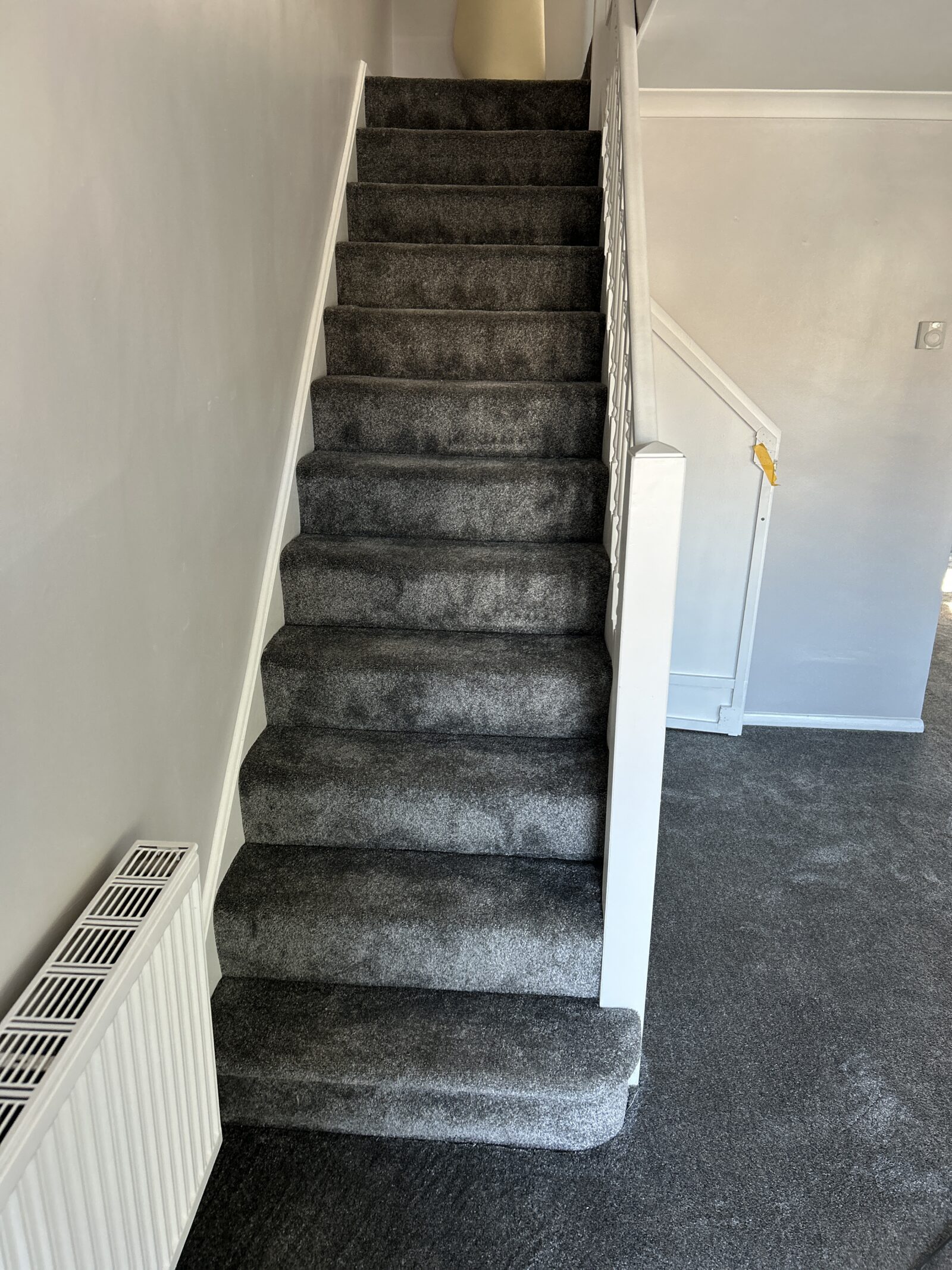 Grey carpet on stairs in West Drayton