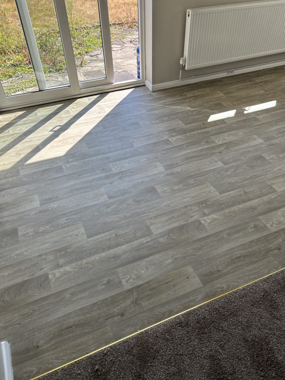 Vinyl fitted in kitchen dinner in West Drayton